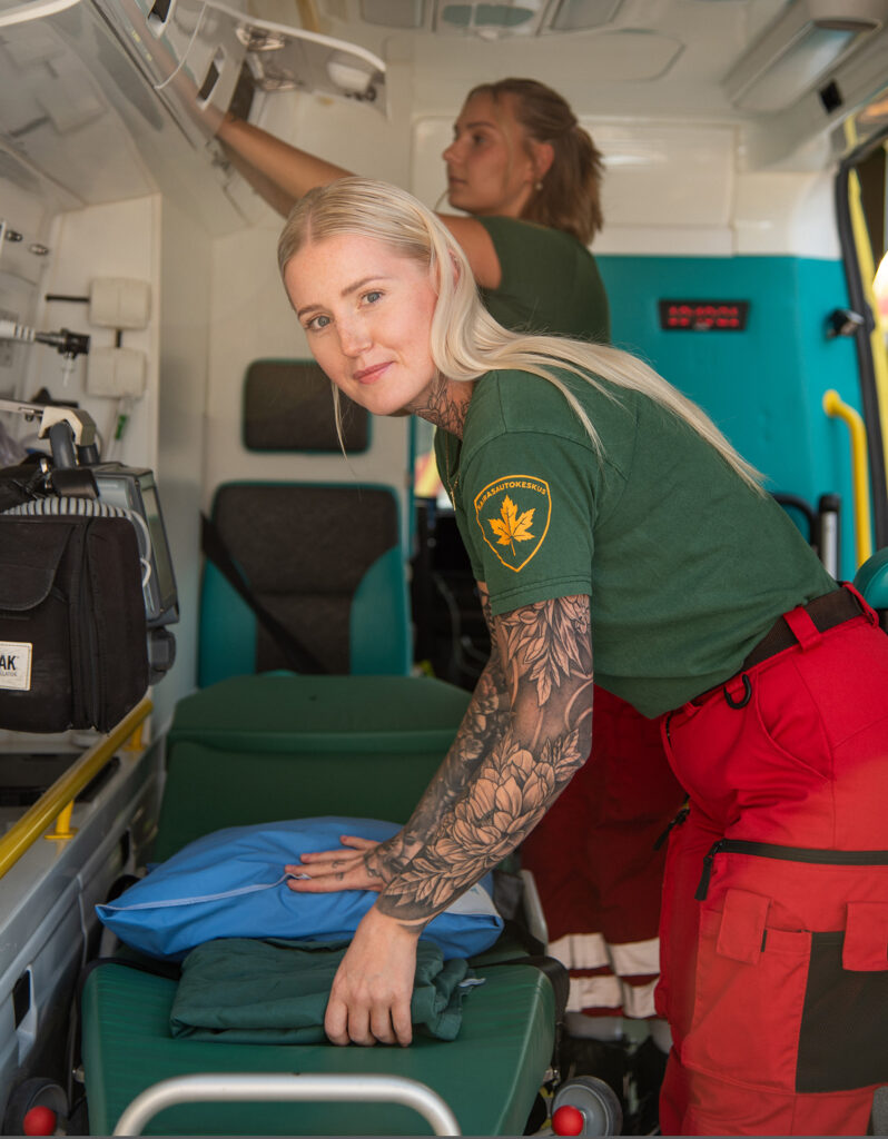 Kiireetön ambulanssi.